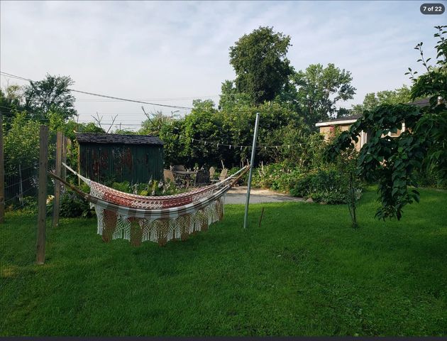 20821 DOGWOOD Street, Deerfield, IL 60015