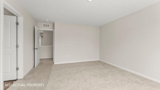 5983 Pitch Pine Drive, Canal Winchester, OH 43110