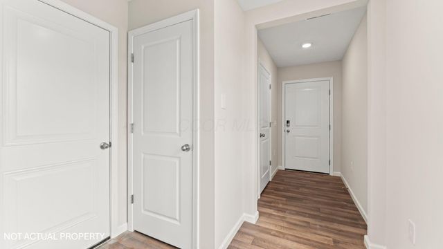 5983 Pitch Pine Drive, Canal Winchester, OH 43110