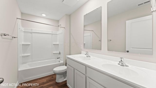 5983 Pitch Pine Drive, Canal Winchester, OH 43110