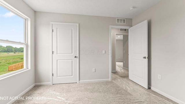 5983 Pitch Pine Drive, Canal Winchester, OH 43110