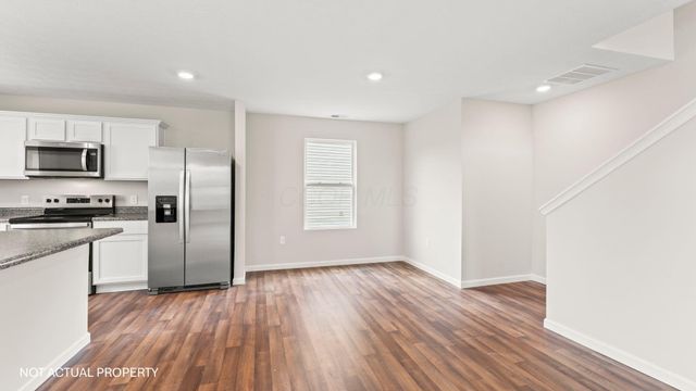 5983 Pitch Pine Drive, Canal Winchester, OH 43110