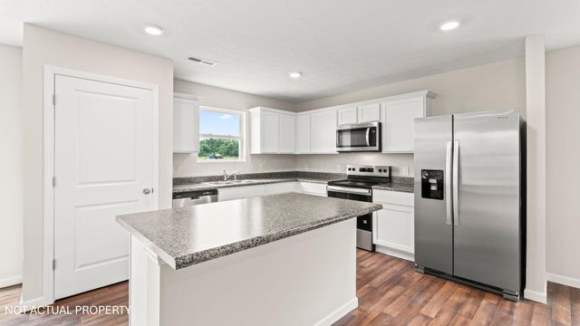 5983 Pitch Pine Drive, Canal Winchester, OH 43110