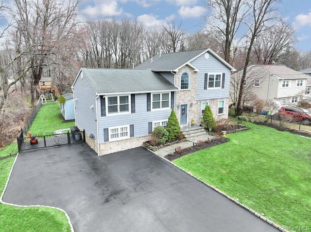 99 Campbell Avenue, Tappan, NY 10983