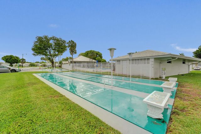 2551 W Golf Boulevard 108, Pompano Beach, FL 33064