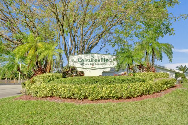 2551 W Golf Boulevard 108, Pompano Beach, FL 33064