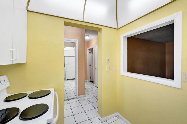 2551 W Golf Boulevard 108, Pompano Beach, FL 33064