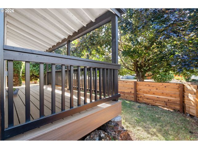 6023 N AMHERST St, Portland, OR 97203