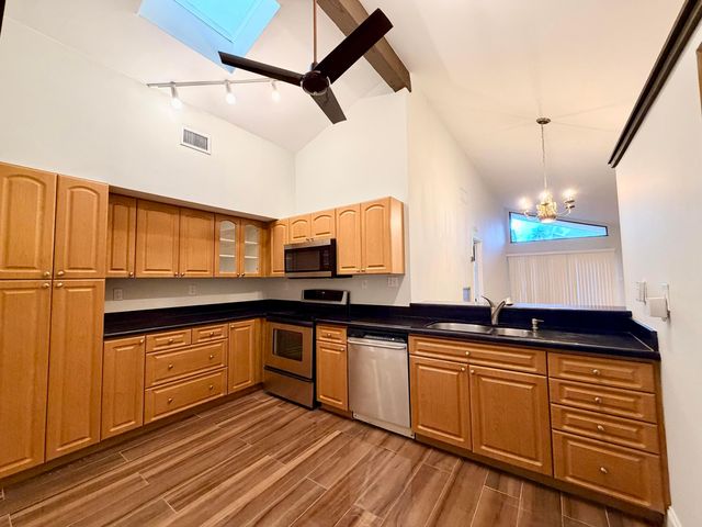 1720 NW 73rd Avenue, Plantation, FL 33313