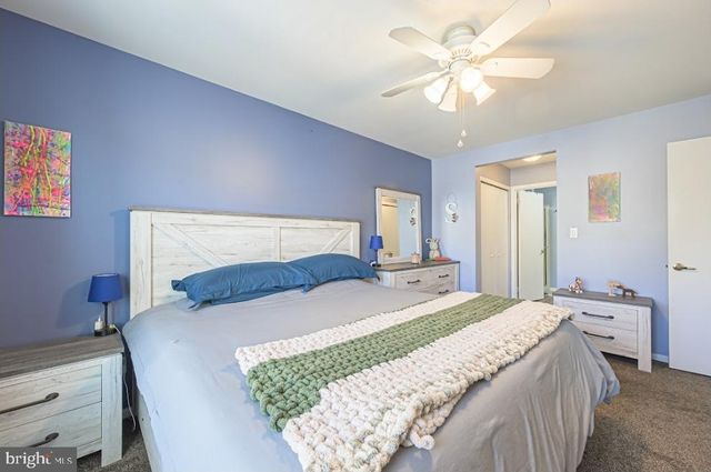 1202 WHARTON RD, Mount Laurel, NJ 08054
