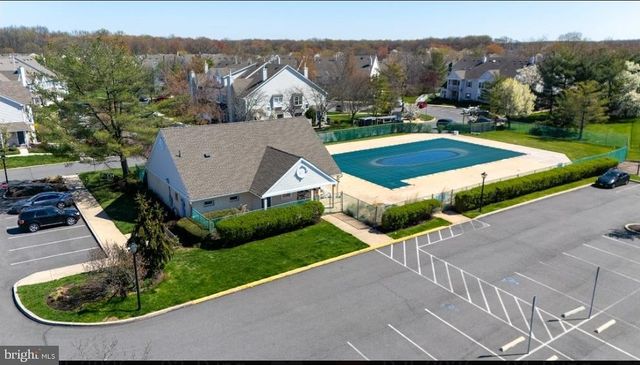 1202 WHARTON RD, Mount Laurel, NJ 08054