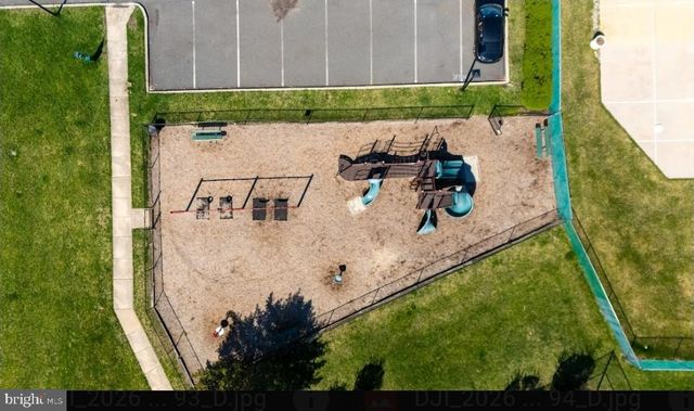 1202 WHARTON RD, Mount Laurel, NJ 08054