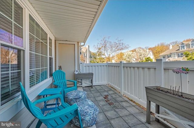 1202 WHARTON RD, Mount Laurel, NJ 08054