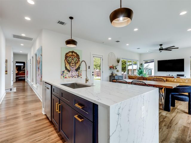 8603 Big Horn Circle, Lago Vista, TX 78645