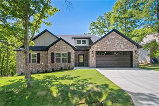 17 Carnahan Lane, Bella Vista, AR 72715