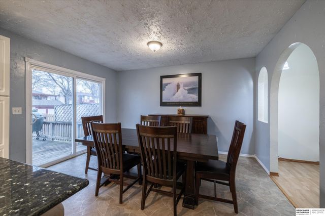 5830 S 152nd Avenue, Omaha, NE 68137