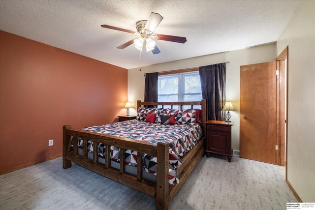 5830 S 152nd Avenue, Omaha, NE 68137