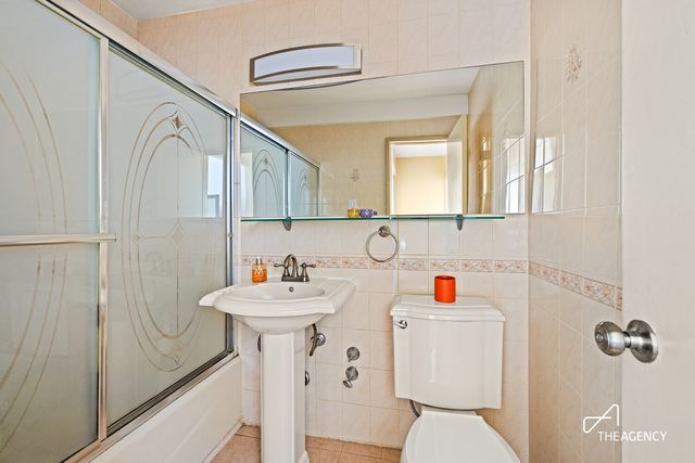 6011 Broadway Apt 6E, New York City, NY 11377