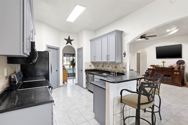 6524 Fair Road, Kaufman, TX 75142