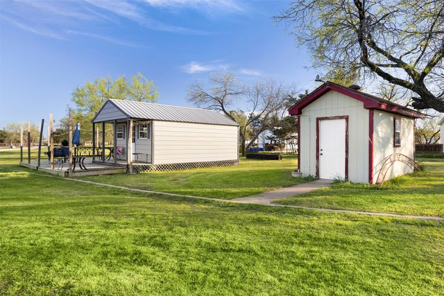 6524 Fair Road, Kaufman, TX 75142