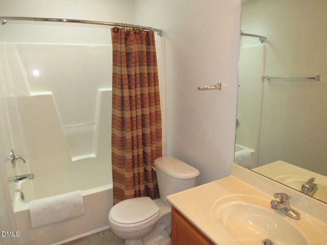 804 E E Street, Butner, NC 27509