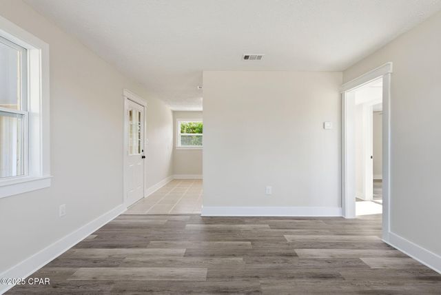 2204 Edgewood Drive, Panama City, FL 32405