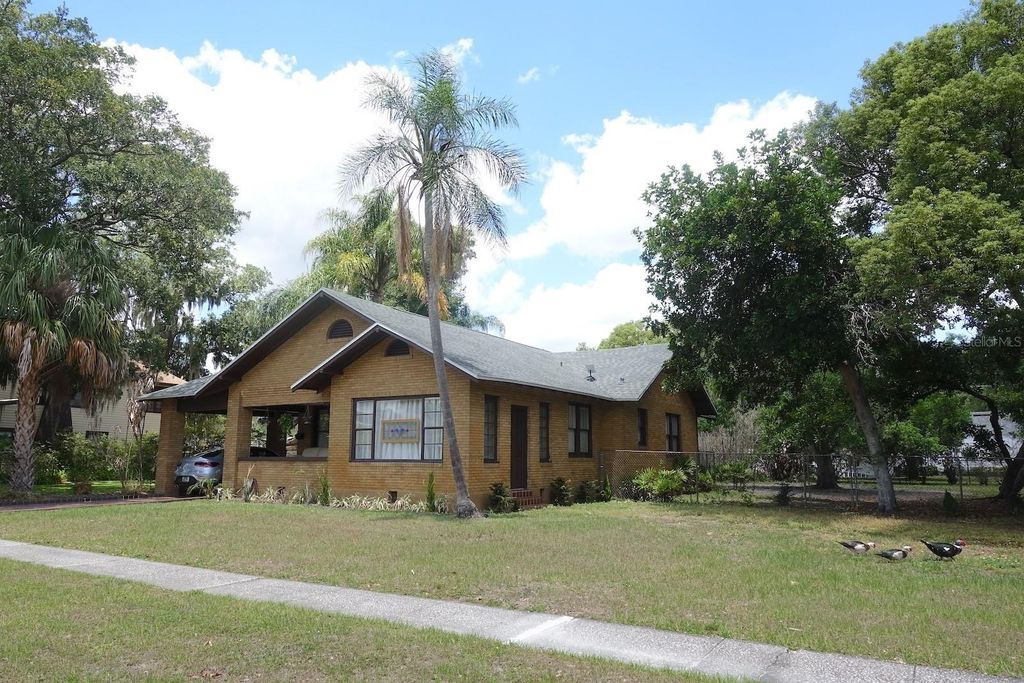 Image 1 of property listing at 1410 ELGIN STREET, Lakeland, FL 33801