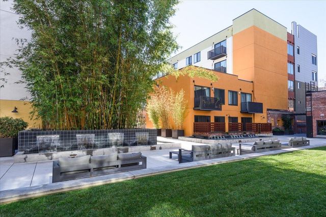 88 Bush Street 3203, San Jose, CA 95126