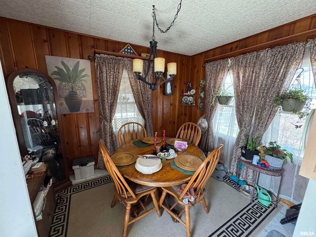 1503 SUMMER Street, Pekin, IL 61554