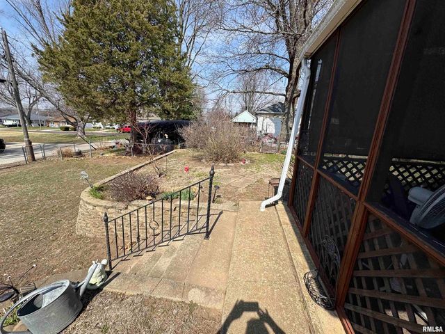 1503 SUMMER Street, Pekin, IL 61554