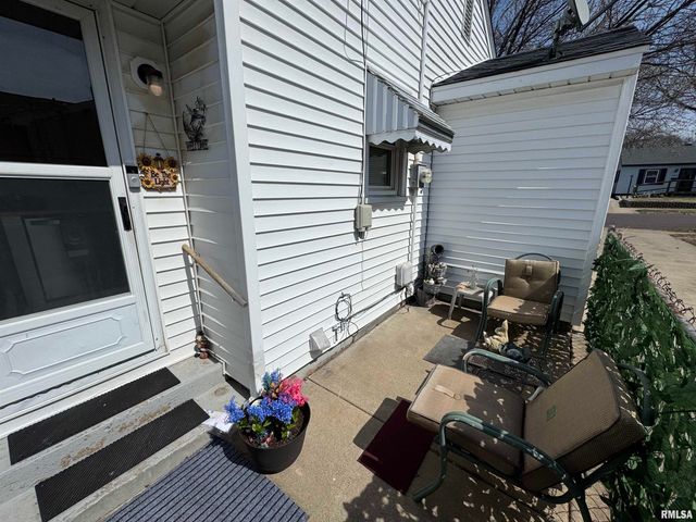 1503 SUMMER Street, Pekin, IL 61554