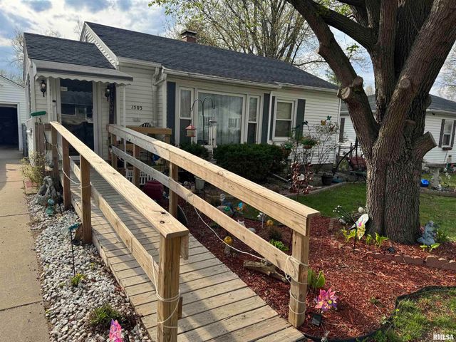 1503 SUMMER Street, Pekin, IL 61554