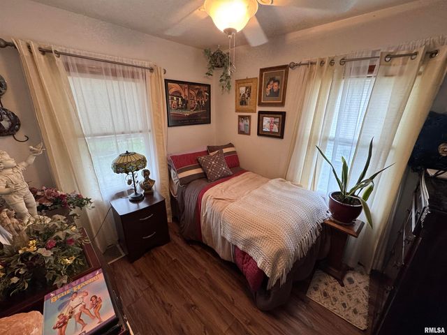 1503 SUMMER Street, Pekin, IL 61554