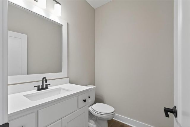 22214 W 82nd Terrace, Lenexa, KS 66220