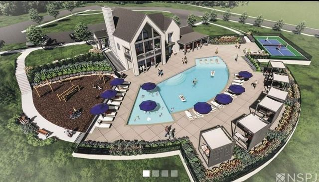 22214 W 82nd Terrace, Lenexa, KS 66220