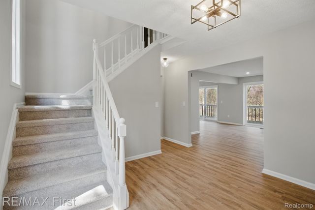 6620 RED CEDAR Lane, West Bloomfield Charter Township, MI 48324