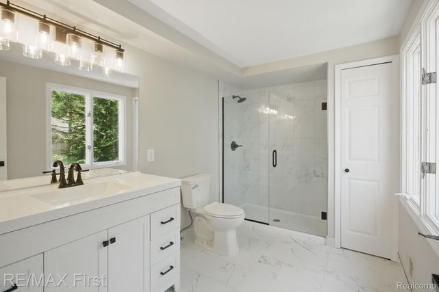 6620 RED CEDAR Lane, West Bloomfield Charter Township, MI 48324