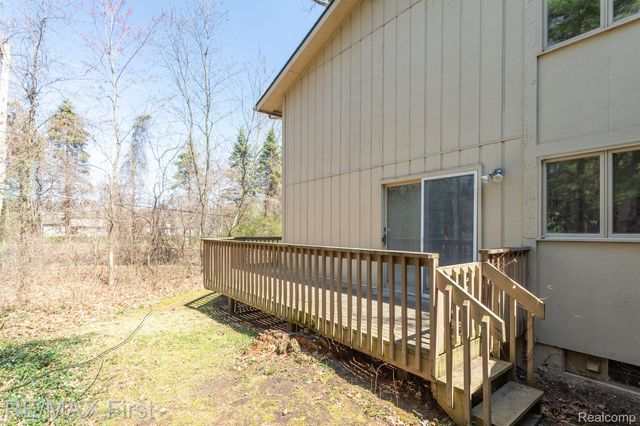 6620 RED CEDAR Lane, West Bloomfield Charter Township, MI 48324