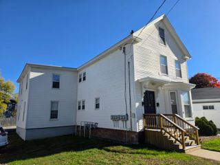 49 Sixth Street, Dover, NH 03820