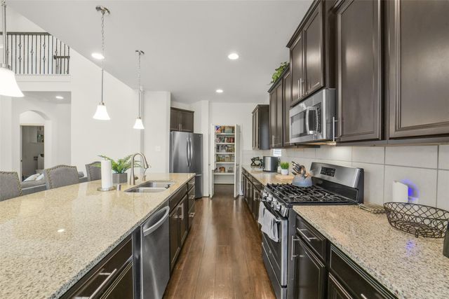 842 Butterfly Garden Trail, Richmond, TX 77406