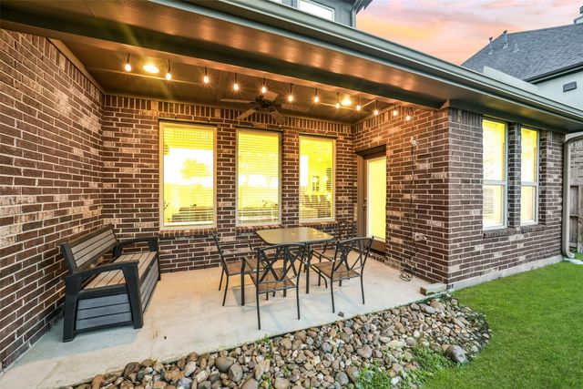 842 Butterfly Garden Trail, Richmond, TX 77406