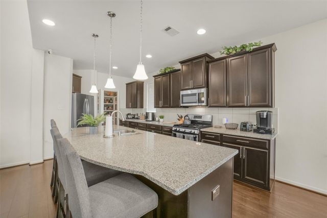 842 Butterfly Garden Trail, Richmond, TX 77406