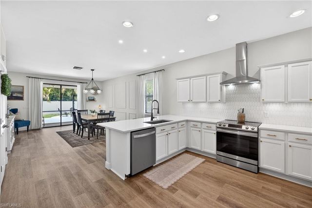 1809 26th ST, Cape Coral, FL 33914