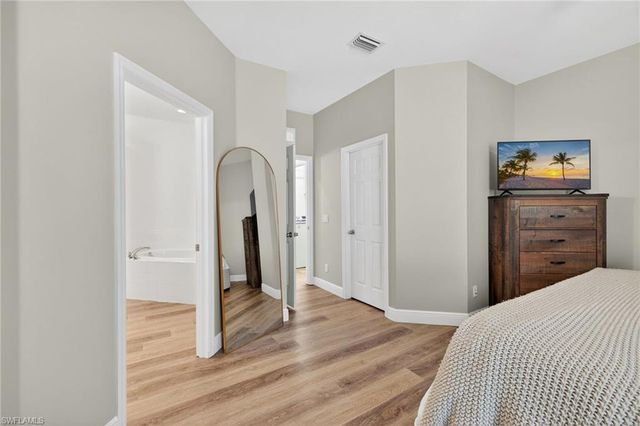 1809 26th ST, Cape Coral, FL 33914