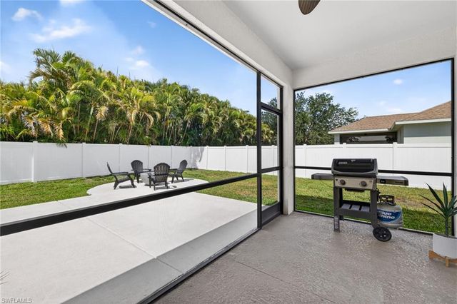 1809 26th ST, Cape Coral, FL 33914