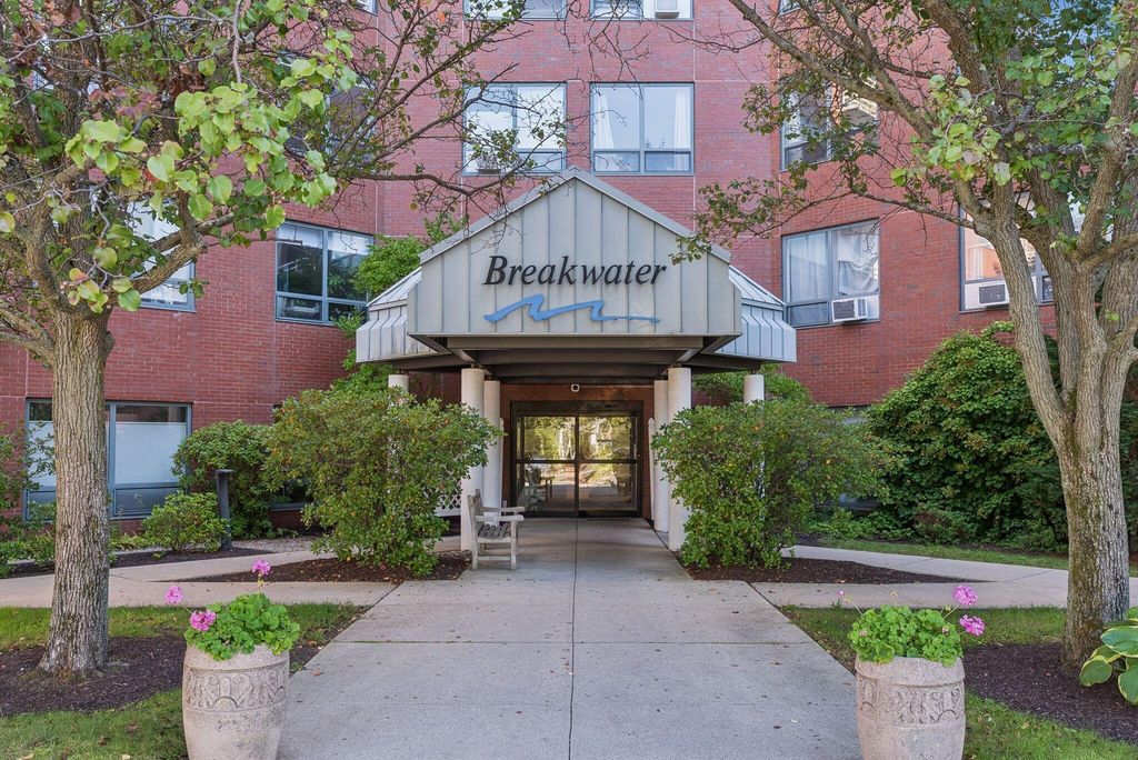 148 Breakwater Drive 810, South Portland, ME 04106 — exterior
