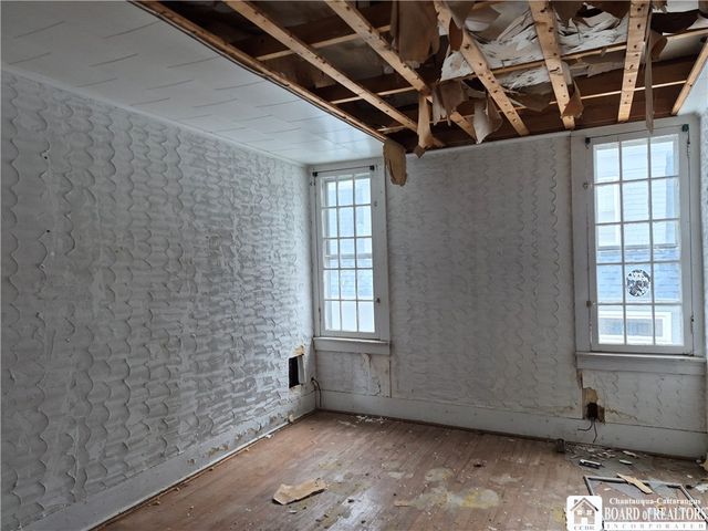 21 Price Street, Jamestown, NY 14701