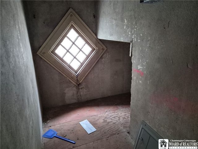 21 Price Street, Jamestown, NY 14701