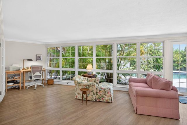 581 SE 11th Street, Pompano Beach, FL 33060