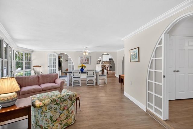 581 SE 11th Street, Pompano Beach, FL 33060